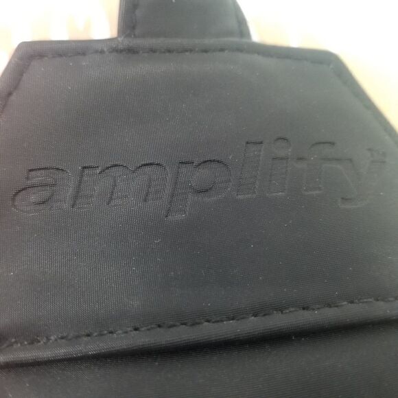 BLACK AMPLIFY SLING PACK - Picture 2 of 7